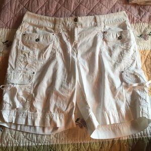 White House Black Market